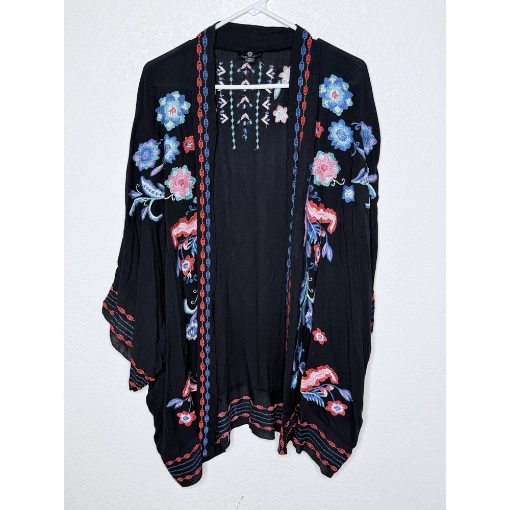 Curations Kimono Tunic M/L Black Floral Embroidered Boho Coverup Beach